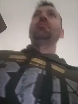 Snapshot of florin421 chatting on 14, 3, 2026 florin421 online show from 14, 3, 2026