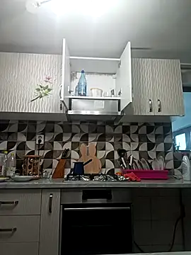 Snapshot of florin421 chatting on 15, 3, 2026 florin421 online show from 15, 3, 2026