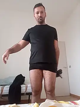 Snapshot of florin421 chatting on 16, 3, 2026 florin421 online show from 16, 3, 2026