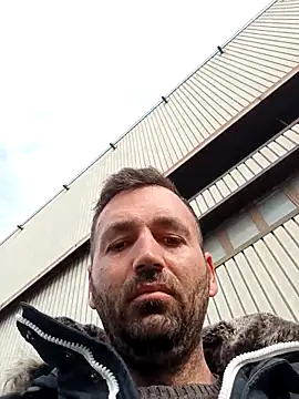 Snapshot of florin421 chatting on 21, 3, 2026 florin421 online show from 21, 3, 2026