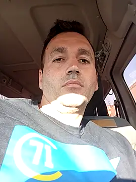 Snapshot of florin421 chatting on 24, 3, 2026 florin421 online show from 24, 3, 2026