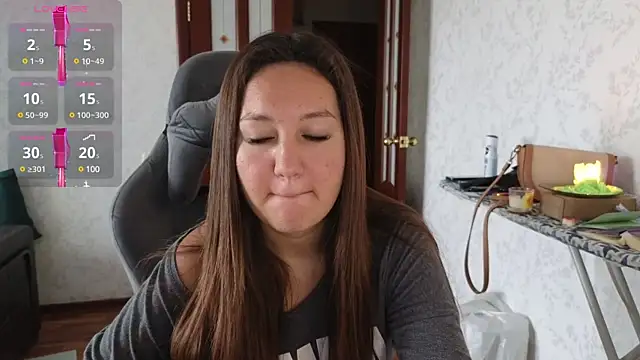 Snapshot of Nelly_Fischer chatting on 10, 12, 2024 Nelly Fischer online show from 10, 12, 2024