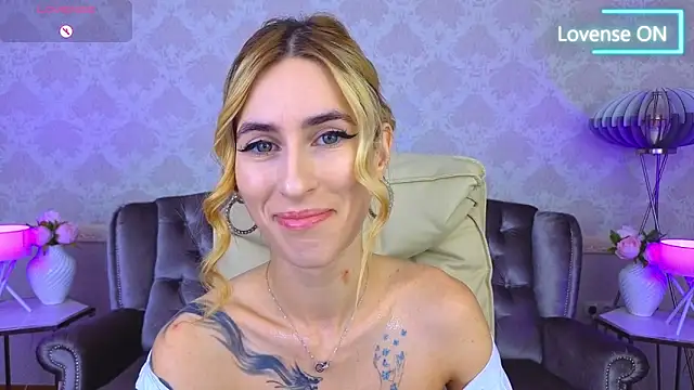 Sexy Lava online show from 18, 9, 2025