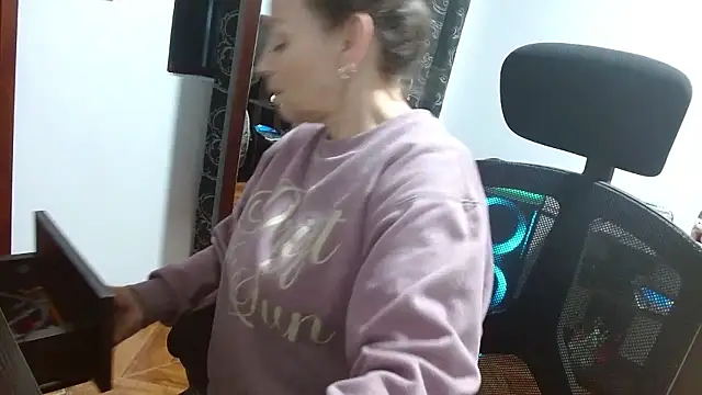 asleycavta online show from 17, 1, 2026