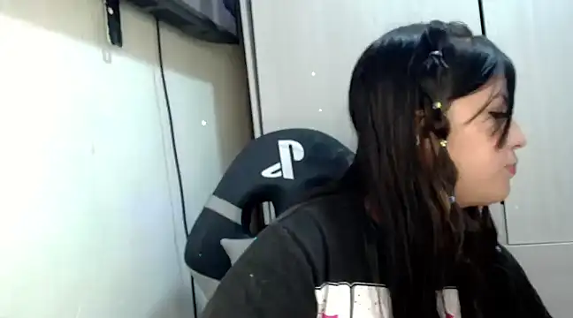 Snapshot of katery_wok11 chatting on 22, 2, 2025 katery wok11 online show from 22, 2, 2025