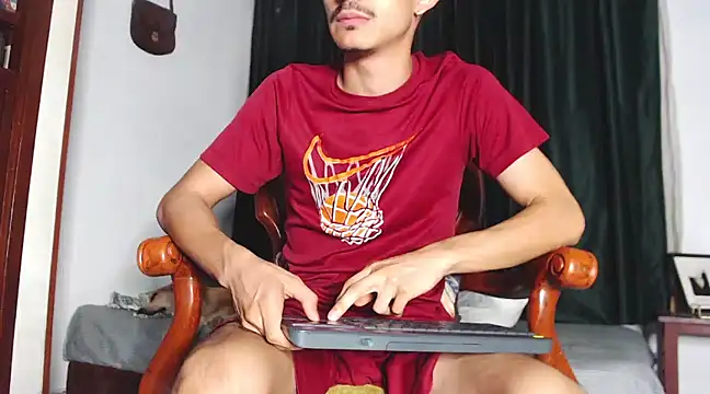 HomeAloneK online show from 26, 12, 2024