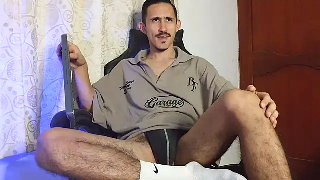 HomeAloneK online show from 2, 6, 2026