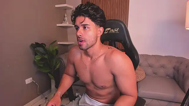 liam collins21 online show from 16, 4, 2026