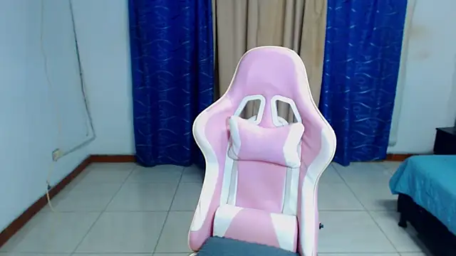 kiwii nasty online show from 25, 7, 2026