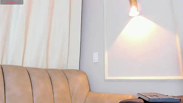 Snapshot of Lia_walton chatting on 30, 12, 2024 Lia walton online show from 30, 12, 2024