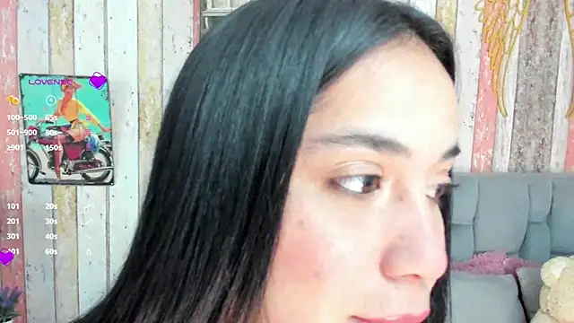 Gigi-bom online show from 7, 1, 2025