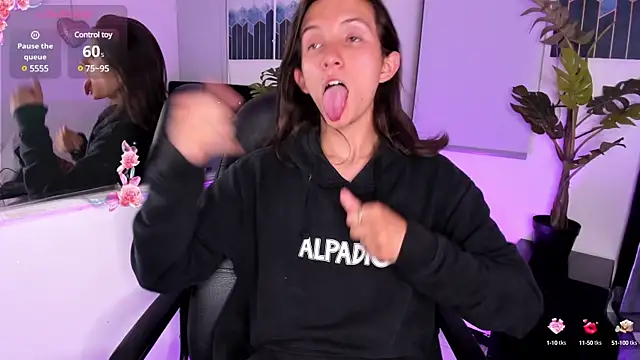 Feniix   online show from 5, 2, 2025