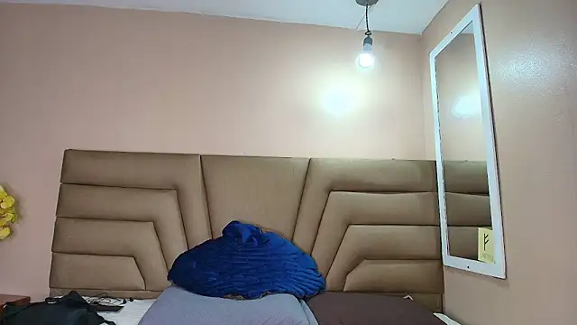 Feniix   online show from 6, 11, 2025