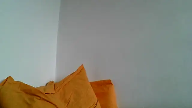 Snapshot of roseblak42 chatting on 17, 5, 2026 roseblak42 online show from 17, 5, 2026