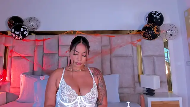 Miss Abigail  online show from 25, 10, 2025