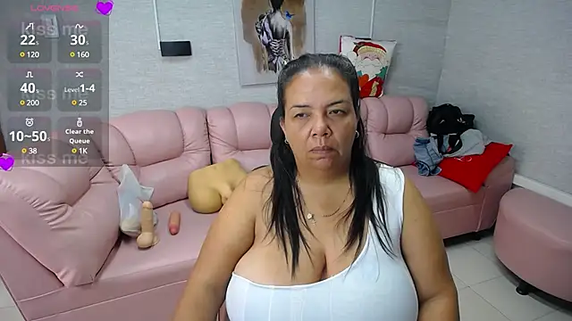 Penelope Nipples  online show from 27, 12, 2024