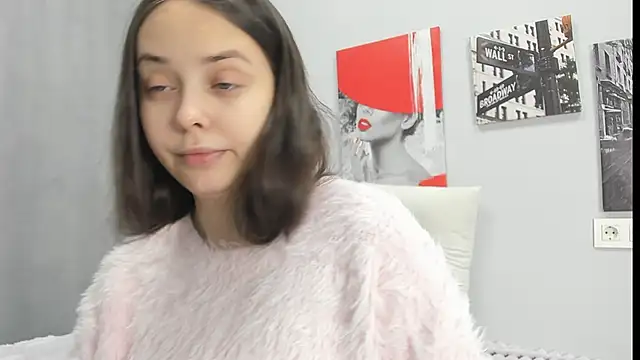 Tiny JuJu online show from 2, 2, 2026