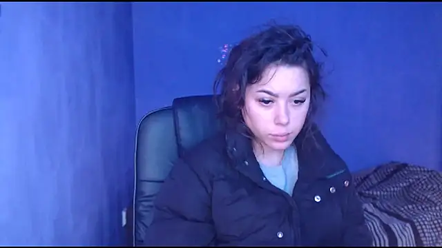 LovelyJulliette online show from 18, 1, 2025