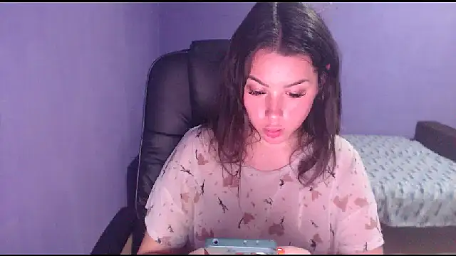 LovelyJulliette online show from 3, 2, 2025