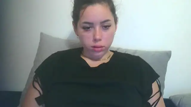 LovelyJulliette online show from 1, 12, 2025