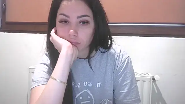 Snapshot of LovelyJulliette chatting on 2, 5, 2026 LovelyJulliette online show from 2, 5, 2026