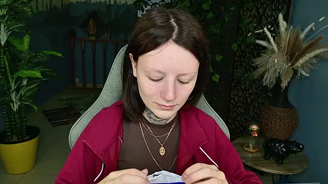 Snapshot of VeliraBraitberg chatting on 28, 6, 2026 VeliraBraitberg online show from 28, 6, 2026