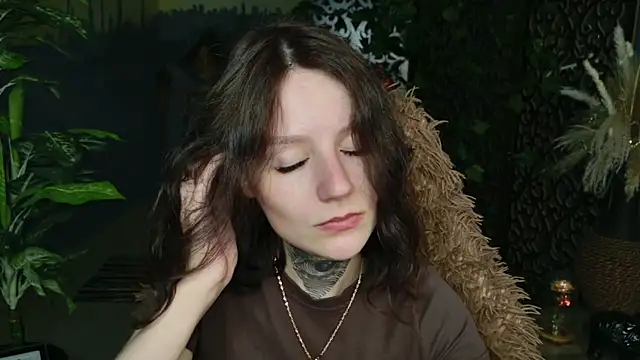 Snapshot of VeliraBraitberg chatting on 7, 7, 2026 VeliraBraitberg online show from 7, 7, 2026