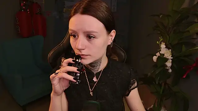 Snapshot of VeliraBraitberg chatting on 18, 7, 2026 VeliraBraitberg online show from 18, 7, 2026