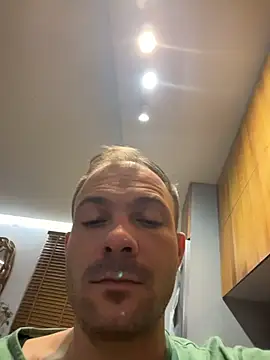 Adventurehotman online show from 4, 4, 2026