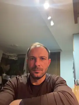 Snapshot of Adventurehotman chatting on 18, 4, 2026 Adventurehotman online show from 18, 4, 2026