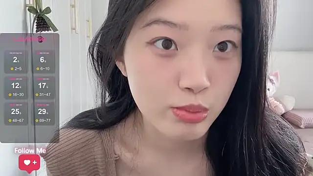 Snapshot of rose-u chatting on 29, 4, 2026 rose-u online show from 29, 4, 2026