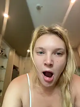 AmmyHot online show from 8, 6, 2026
