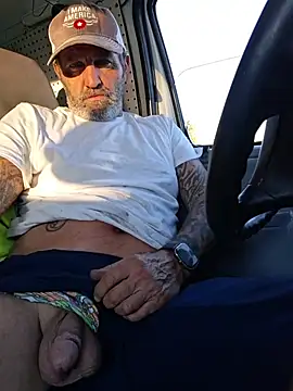 Hotbodyscottie online show from 10, 2, 2026