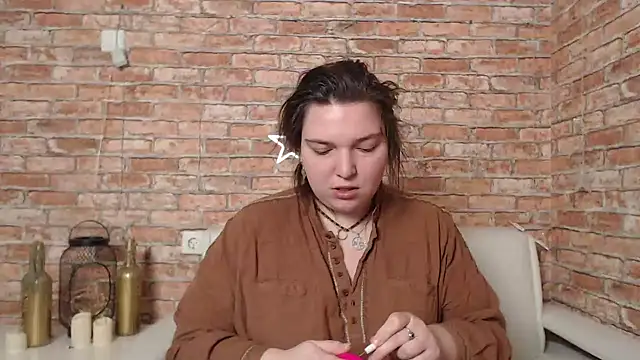 Amelia Kiss  online show from 29, 1, 2025