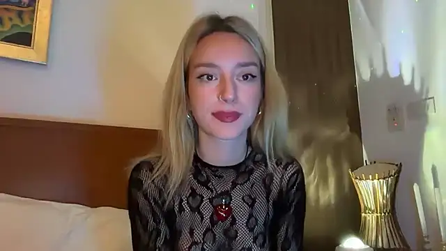 SirenaBelle online show from 23, 11, 2025