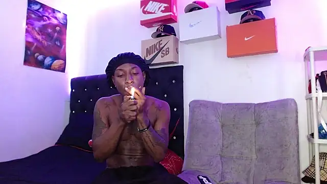 Snapshot of king__Black chatting on 29, 12, 2024 king Black online show from 29, 12, 2024