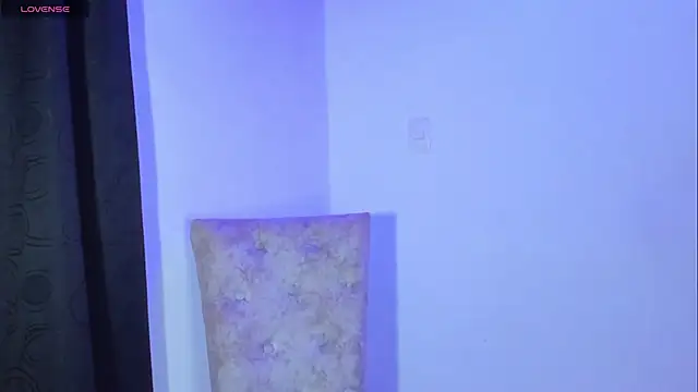 Camila Coxx online show from 28, 2, 2025