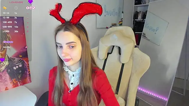 Snapshot of __SilviaAbby__ chatting on 1, 1, 2025   SilviaAbby   online show from 1, 1, 2025
