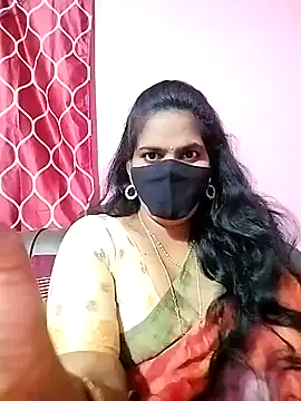 melina214 online show from 3, 1, 2025