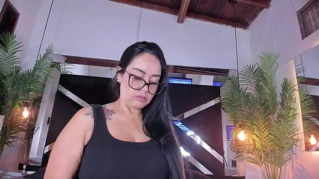 emily-fox online show from 5, 3, 2026