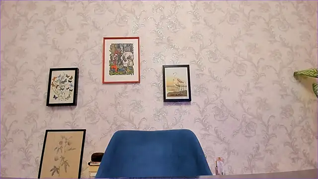Snapshot of iolantthe chatting on 14, 2, 2025 iolantthe online show from 14, 2, 2025