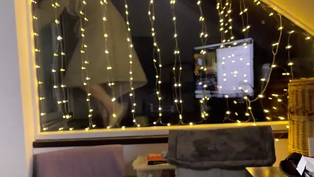 Missy baby online show from 12, 3, 2025