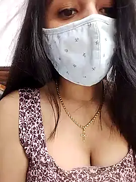 Gloie4u online show from 20, 1, 2025