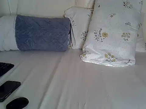 Snapshot of Sweetreena chatting on 23, 9, 2025 Sweetreena online show from 23, 9, 2025