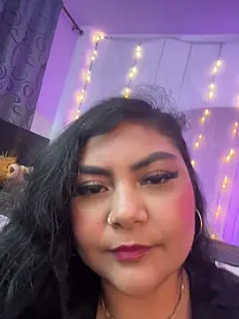 Juli Walker online show from 6, 3, 2026