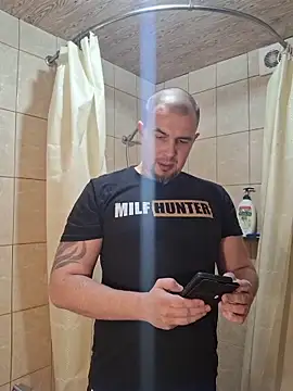 Foxyshaved online show from 29, 11, 2025