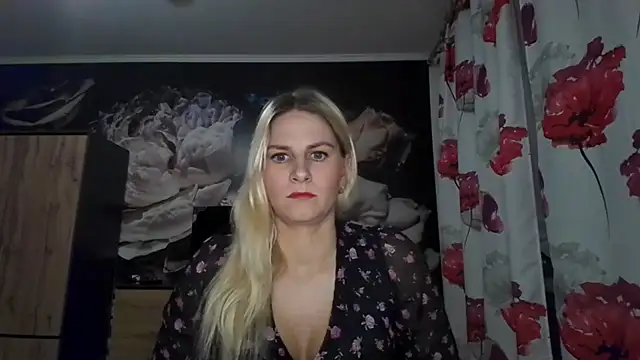 Snapshot of DagmarieFlirt chatting on 1, 10, 2025 DagmarieFlirt online show from 1, 10, 2025