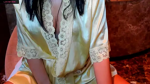 Snapshot of yourastral chatting on 24, 12, 2024 yourastral online show from 24, 12, 2024