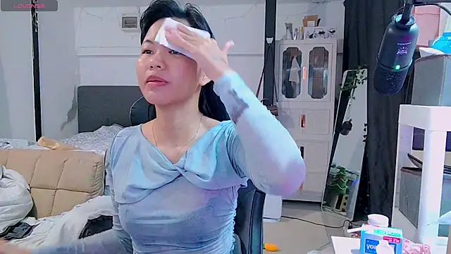 Snapshot of Kana_G chatting on 17, 2, 2025 Kana G online show from 17, 2, 2025