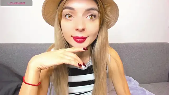  ellen meow  online show from 15, 12, 2024